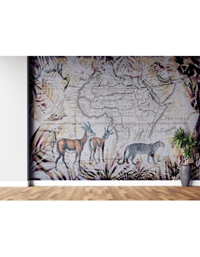 Wallpaper - Map and wild animals vintage Andrea Haase | FEEBY