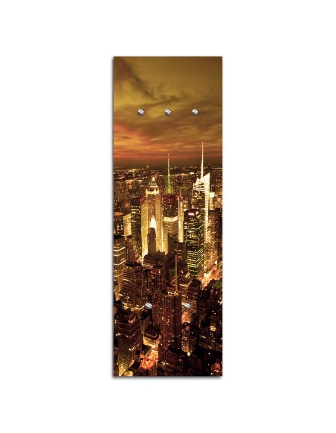 Hanger New York at night | FEEBY
