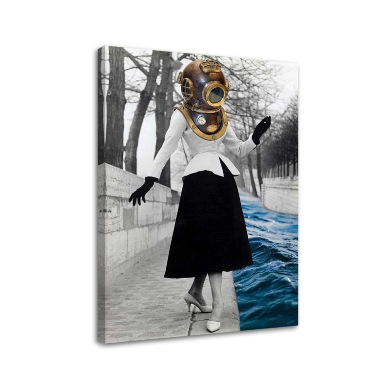 Wall painting - Woman with diver's helmet Lili Chartrand | FEEBY