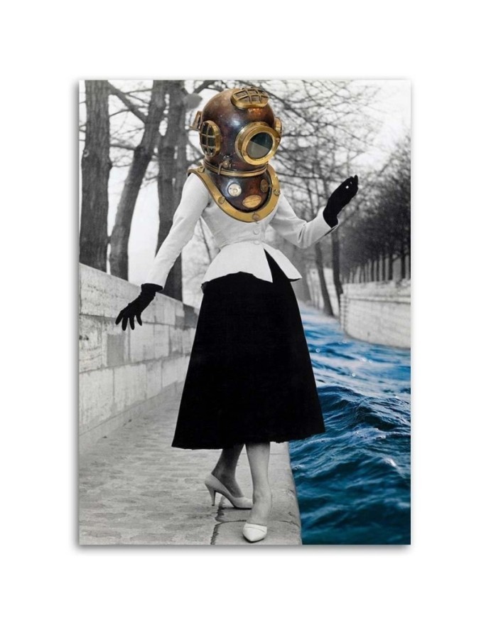 Wall painting - Woman with diver's helmet Lili Chartrand | FEEBY
