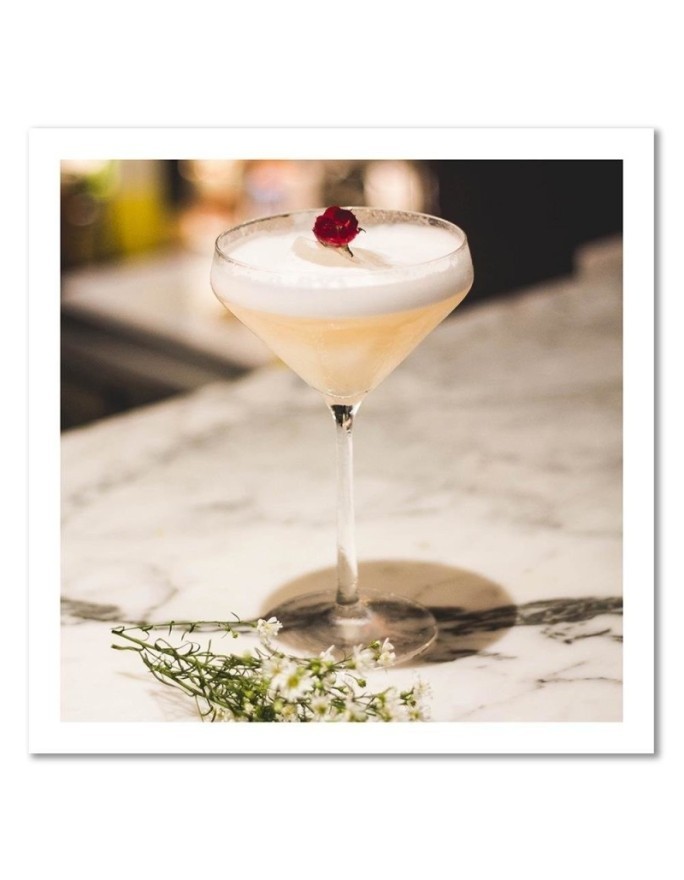 Canvas painting for kitchen - Drink with cherry | FEEBY