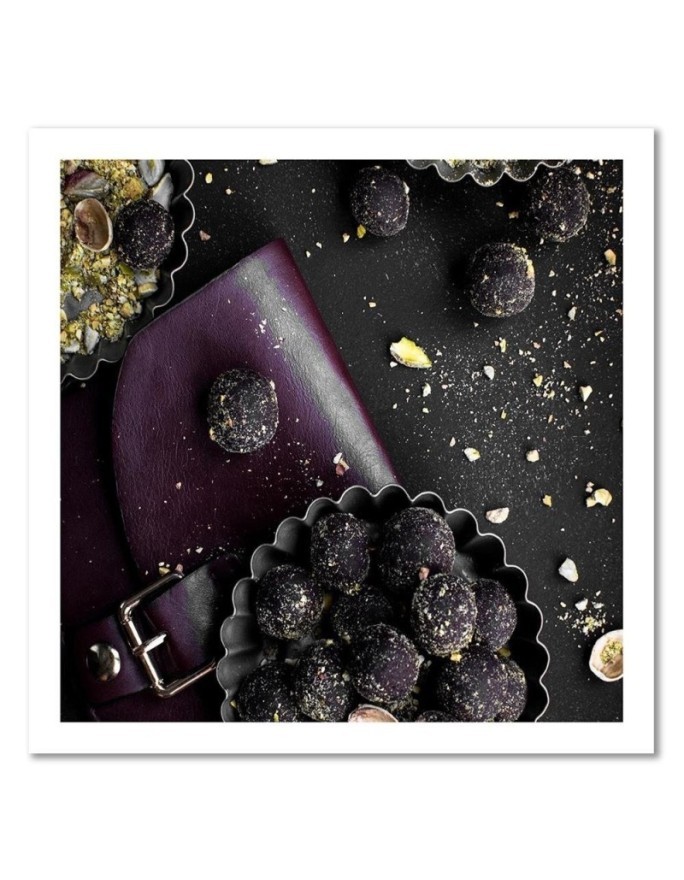 Pictures on Canvas for the kitchen - Tasty pralines | FEEBY