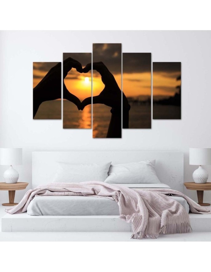 Palm heart symbol - Bedroom painting modern | FEEBY