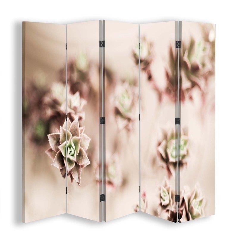 Practical room divider - Succulents on a macro scale | FEEBY