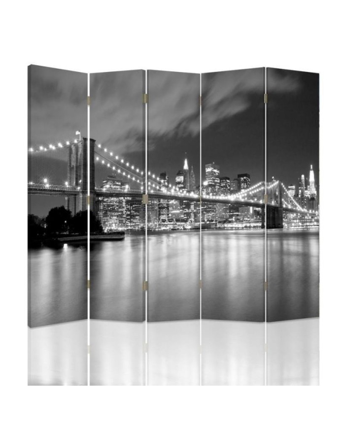 Room divider - Panorama of the Brooklyn Bridge | FEEBY