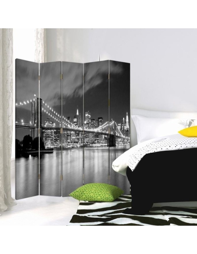 Room divider - Panorama of the Brooklyn Bridge | FEEBY